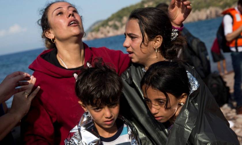Καμπανάκι Κομισιόν σε Τουρκία: Αυστηρός έλεγχος αναχώρησης προσφύγων προς την Ευρώπη