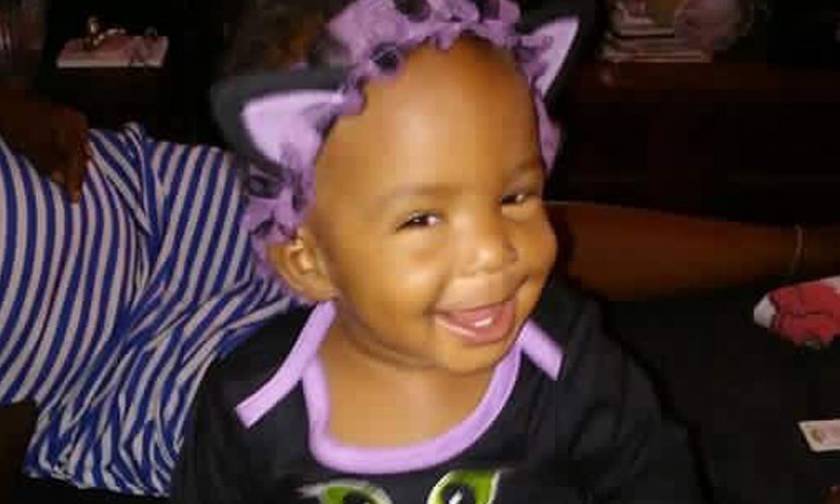 Τραγωδία στις ΗΠΑ: Κοριτσάκι ενός έτους σκοτώθηκε από αδέσποτη σφαίρα μέσα στην κούνια του!
