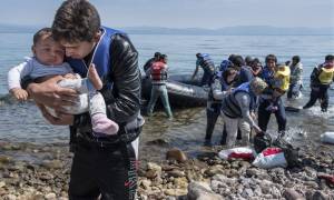 Έκτακτη χρηματοδότηση 12,7 εκατ. ευρώ προς την Ελλάδα από την Κομισιόν για το προσφυγικό