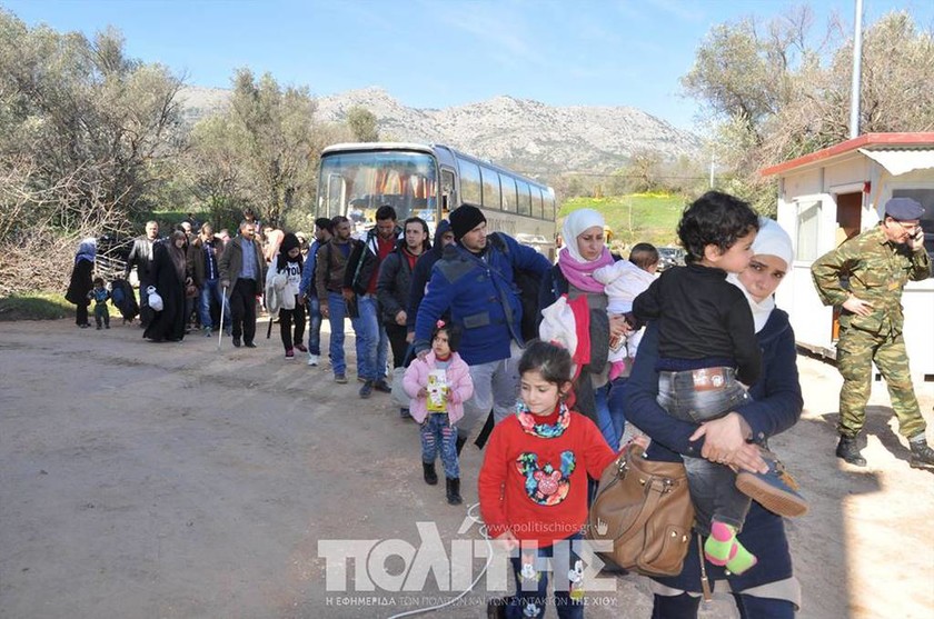 Στο hotspot της Χίου οι πρώτοι πρόσφυγες