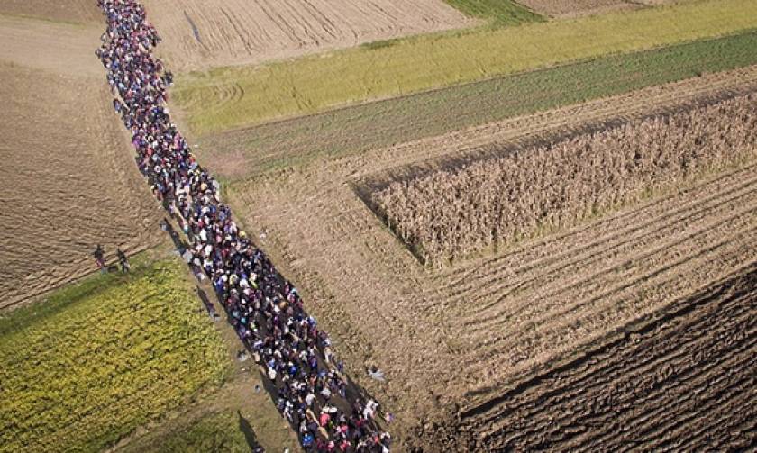 Bild: 150.000 πρόσφυγες θα αναχωρήσουν για την Ευρώπη τις επόμενες εβδομάδες