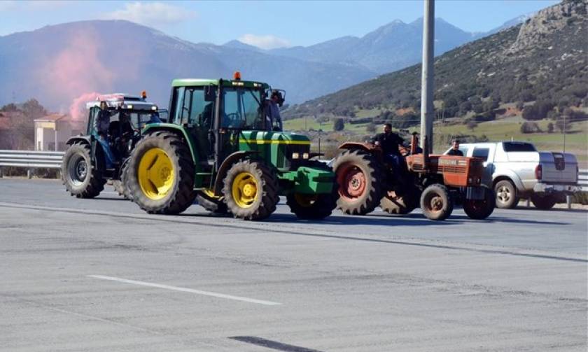 Μπλόκα αγροτών: Άνοιξε ο αυτοκινητόδρομος στη Νεστάνη