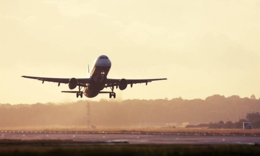 Απαγορεύεται η μεταφορά μπαταριών λιθίου σε επιβατικά αεροσκάφη από την 1η Απριλίου