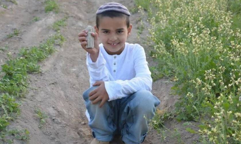 Ισραήλ: 7χρονος έπαιζε με φίλους του και ανακάλυψε αγαλματίδιο… 3.400 ετών!