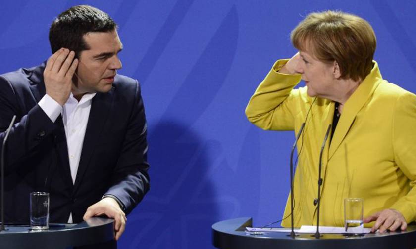 Διαρροές ότι η Μέρκελ αλλάζει την στρατηγική της έναντι της Ελλάδας