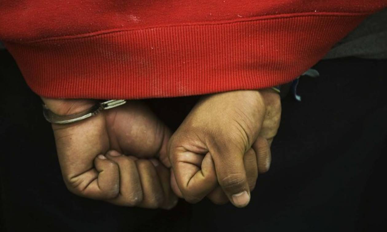 Πειραιάς: Σύλληψη Πακιστανών για απαγωγή ομοεθνή τους