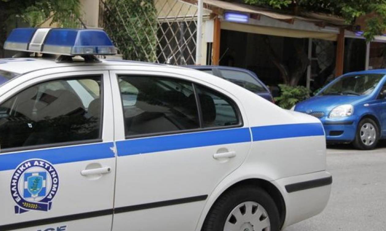 Ιωάννινα: Συνελήφθη αστυνομικός που φέρεται να εμπλέκεται σε υπόθεση λαθρεμπορίου τσιγάρων