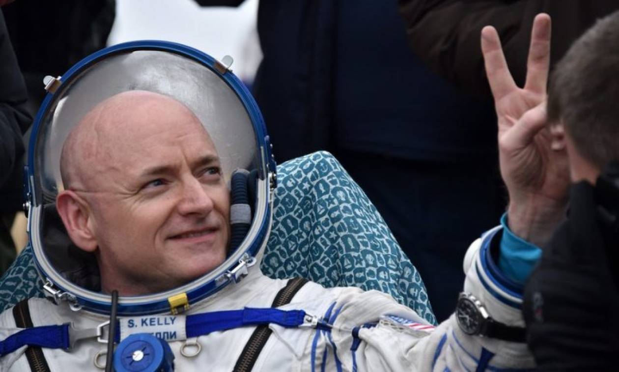 Ο αστροναύτης Scott Kelly σπάει ρεκόρ κι επιστρέφει στη Γη μετά από ένα χρόνο στο διάστημα (vid)