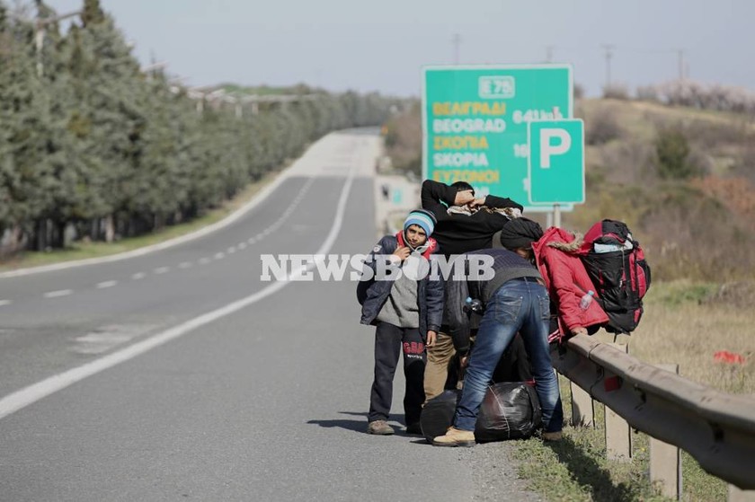 Ο γολγοθάς των προσφύγων: Έτσι φτάνουν στα σύνορα (photos)