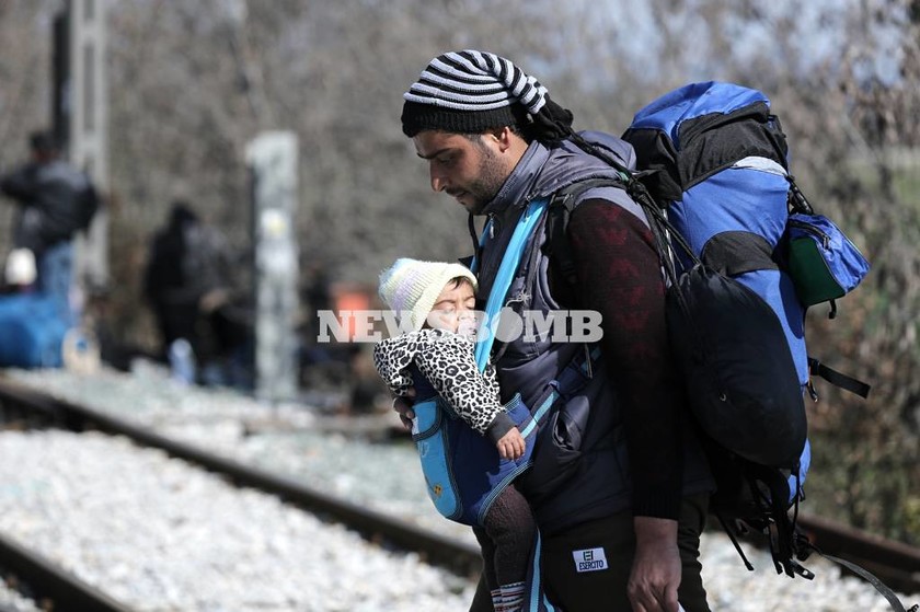 Ο γολγοθάς των προσφύγων: Έτσι φτάνουν στα σύνορα (photos)