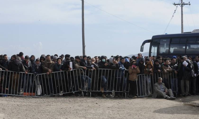 Μετεγκατάσταση 308 μεταναστών στην Τουρκία από την Ελλάδα