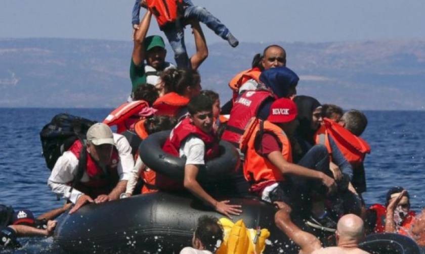 Παρά τη συμφωνία με την Τουρκία πρόσφυγες φεύγουν με βάρκες για την Ελλάδα