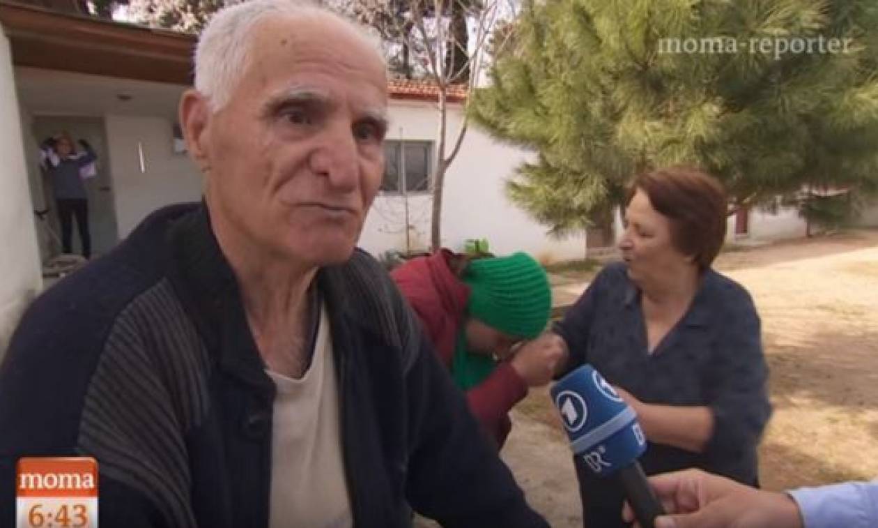 Ειδομένη: Μάθημα ανθρωπιάς από ένα ζευγάρι ηλικιωμένων (video)