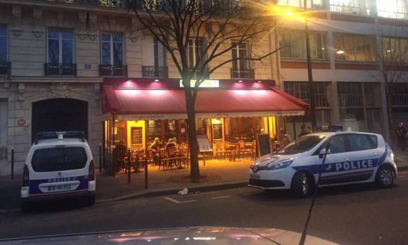 Επίθεση ενόπλων σε εστιατόριο του Παρισιού