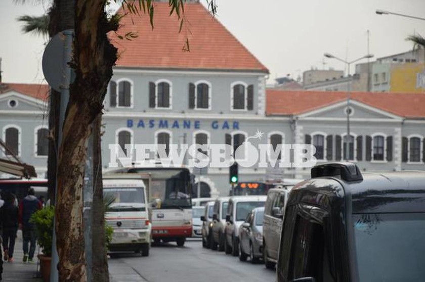 Αποκλειστικό: Το Newsbomb.gr στη Σμύρνη – Πώς δρουν  δρουν τα κυκλώματα των διακινητών (pics)