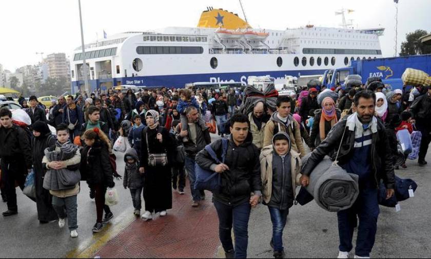 Πειραιάς: Σε 3.660 ανέρχονται οι πρόσφυγες στο λιμάνι
