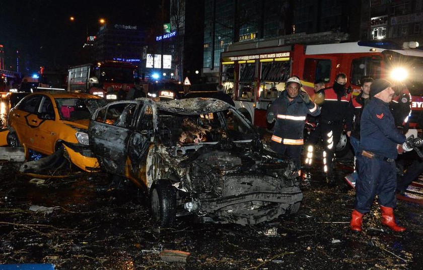 Έκρηξη στην Τουρκία - 34 οι νεκροί και 125 οι τραυματίες από το μακελειό στην Άγκυρα 