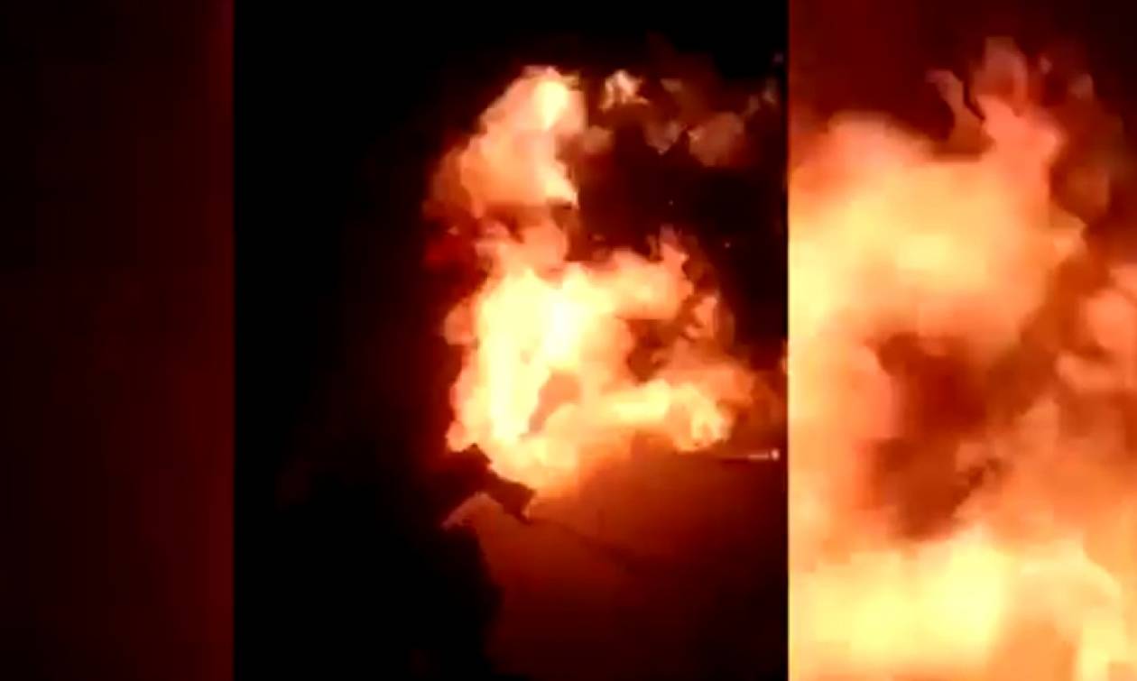 Βίντεο σοκ – Τυλίχθηκε στις φλόγες την ώρα που έκανε σόου! (video)