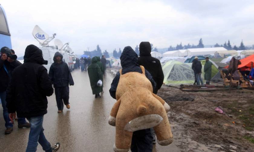 Μαρτυρία – σοκ! Οι Σκοπιανοί έκοψαν τον φράχτη για να στείλουν τους πρόσφυγες πίσω στην Ειδομένη