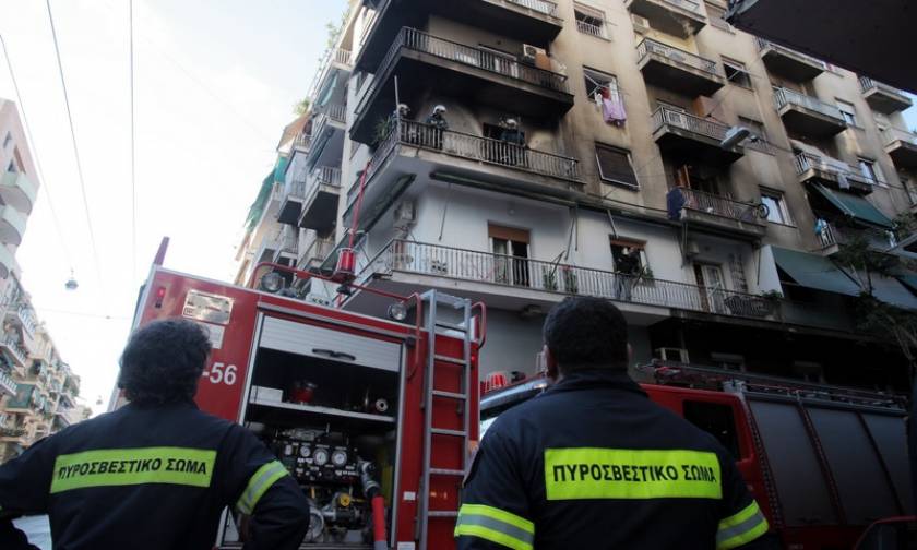 Νεκρή 77χρονη από πυρκαγιά σε διαμέρισμα στην Κυψέλη