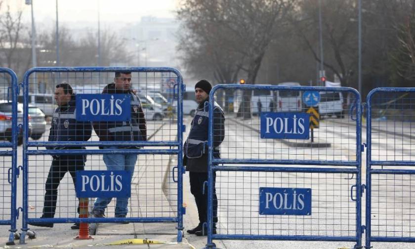 Τουρκία: Οκτώ δικηγόροι που προασπίζονται το κουρδικό ζήτημα συνελήφθησαν σε αστυνομική επιχείρηση