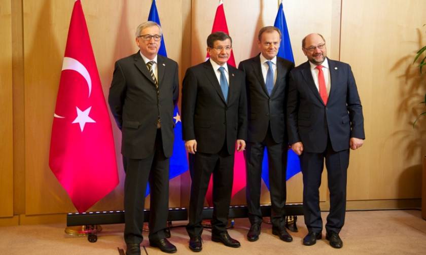 Σύνοδος Κορυφής: Εγκρίθηκε η συμφωνία ΕΕ – Τουρκίας για το προσφυγικό
