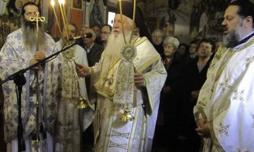 Ο Αρχιεπίσκοπος Ιερώνυμος στο ερημητήριο των Αγίων Θεοδώρων Ζάλτσας