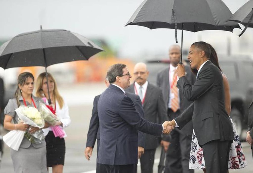 Στην Κούβα ο Ομπάμα - Θα συναντηθεί με τον Ραούλ Κάστρο (pics+vid)