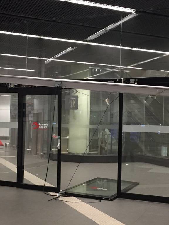 Βίντεο - σοκ: Η στιγμή των εκρήξεων στο αεροδρόμιο των Βρυξελλών
