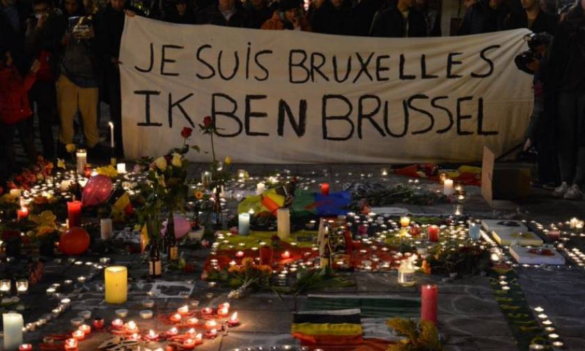 Οι Βρυξέλλες αψηφούν τον τρόμο και στέλνουν μηνύματα ειρήνης (pics+vids)