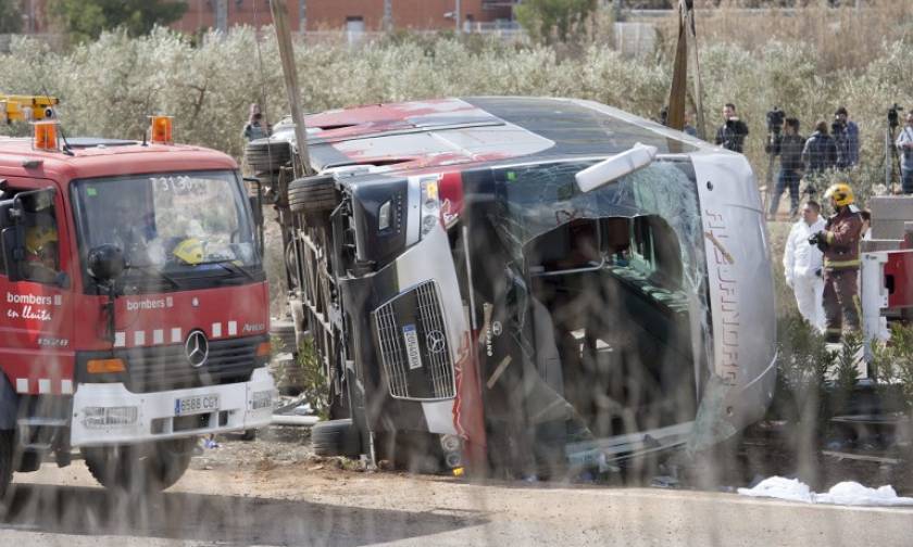 Ισπανία: Πού αποδίδει η αστυνομία το δυστύχημα με το τουριστικό λεωφορείο