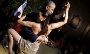 Αργεντινή: Ο Μπαράκ Ομπάμα σε ρόλο δεινού χορευτή τάνγκο! (vid)