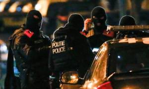 Απετράπη νέα βομβιστική επίθεση στη Γαλλία - Συλλήψεις σε Βρυξέλλες και Παρίσι (Pics & Vid)