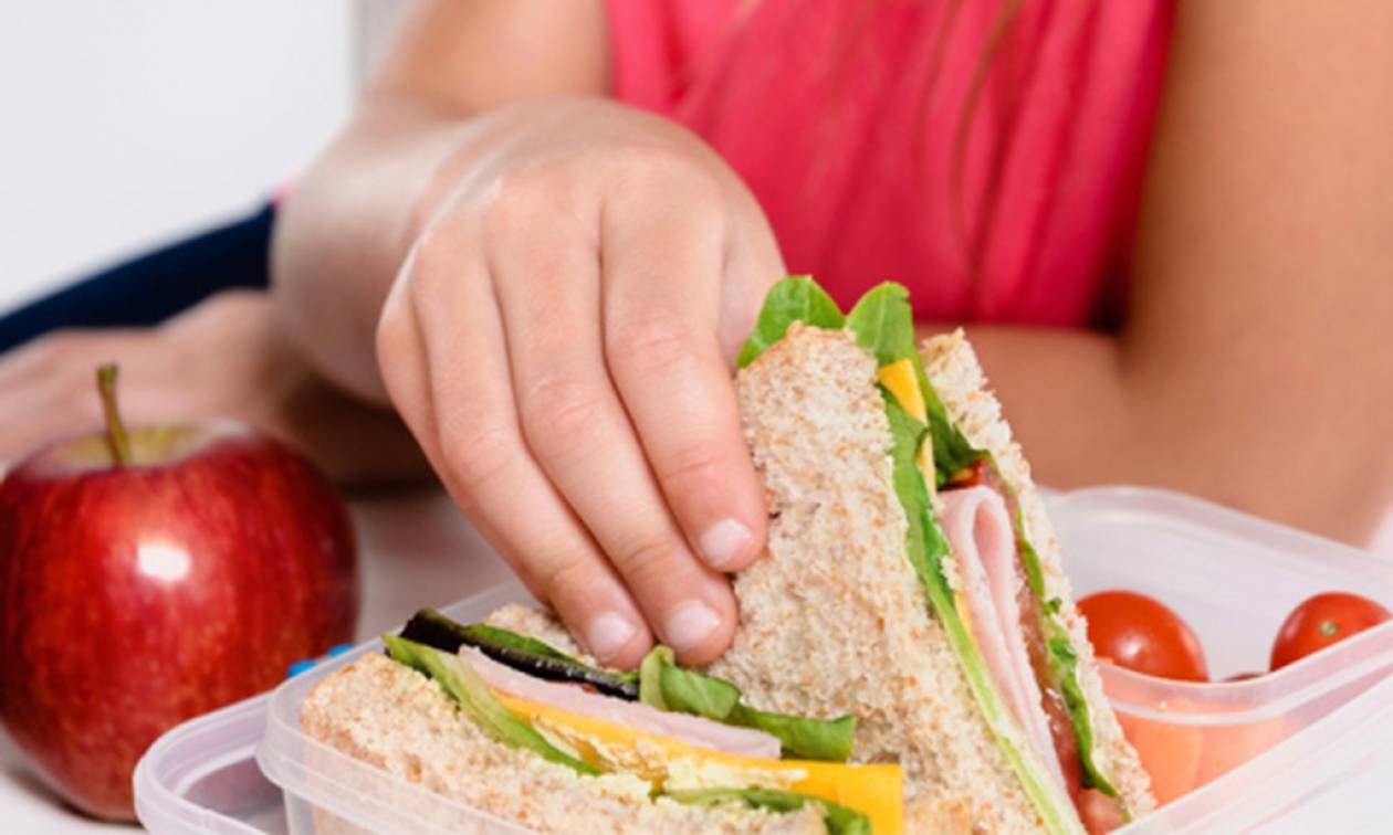 Οι μαθητές που τρώνε κολατσιό στο σχολείο, έχουν υγιέστερο βάρος