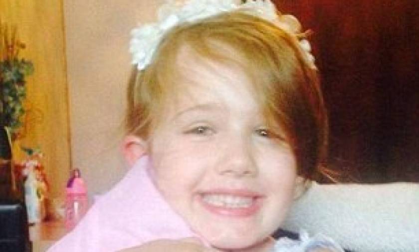 Βρετανία: 7χρονη βρήκε τραγικό θάνατο σε φουσκωτό κάστρο (pics+vid)
