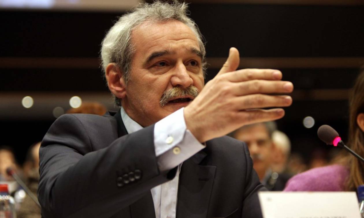 Χουντής: «Επαίσχυντη» η συμφωνία ΕΕ - Τουρκίας για το προσφυγικό