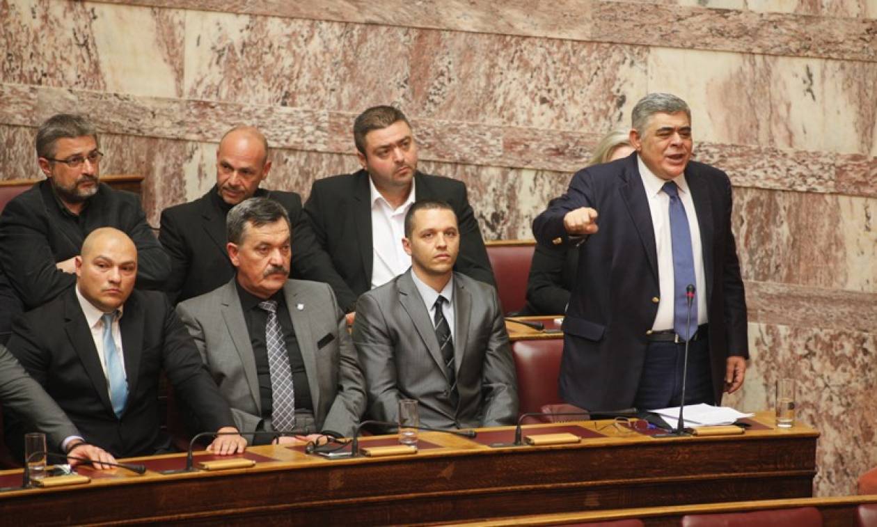 Συζήτηση στη Βουλή: Παρεμβάσεις στη Δικαιοσύνη επί κυβέρνησης ΝΔ κατήγγειλε ο Μιχαλολιάκος