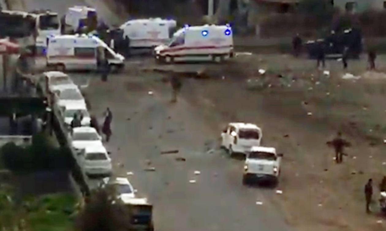 Τουρκία: Επτά νεκροί από βομβιστική επίθεση εναντίον οχήματος της αστυνομίας - Οργή Ερντογάν (video)