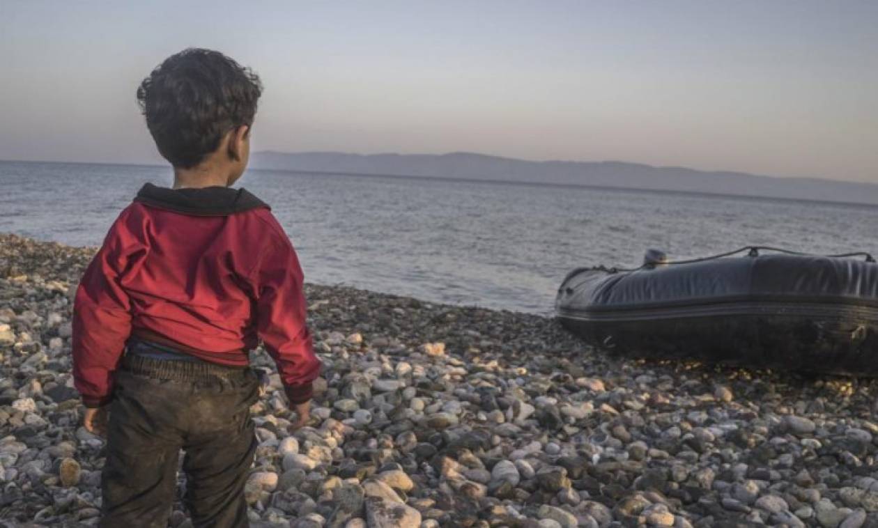 Δομές για ανήλικα ασυνόδευτα προσφυγόπουλα θα λειτουργήσουν σε Θεσσαλονίκη και Σέρρες