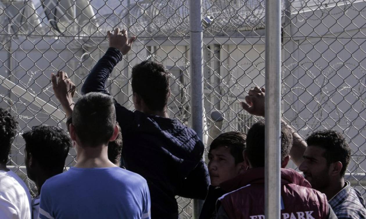 Λέσβος: Μετανάστες απέκλεισαν το hot spot της Μόριας