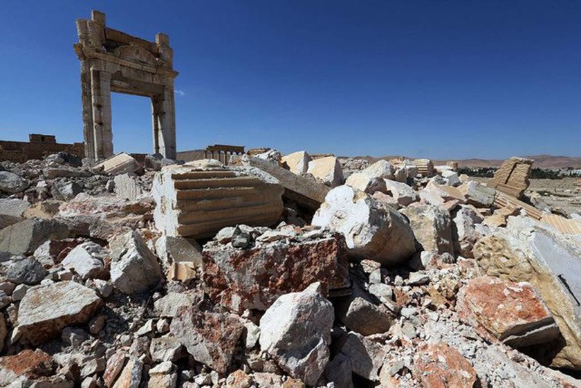 Εικόνες καταστροφής: Πώς κατάντησαν οι τζιχαντιστές την ιστορική Παλμύρα 