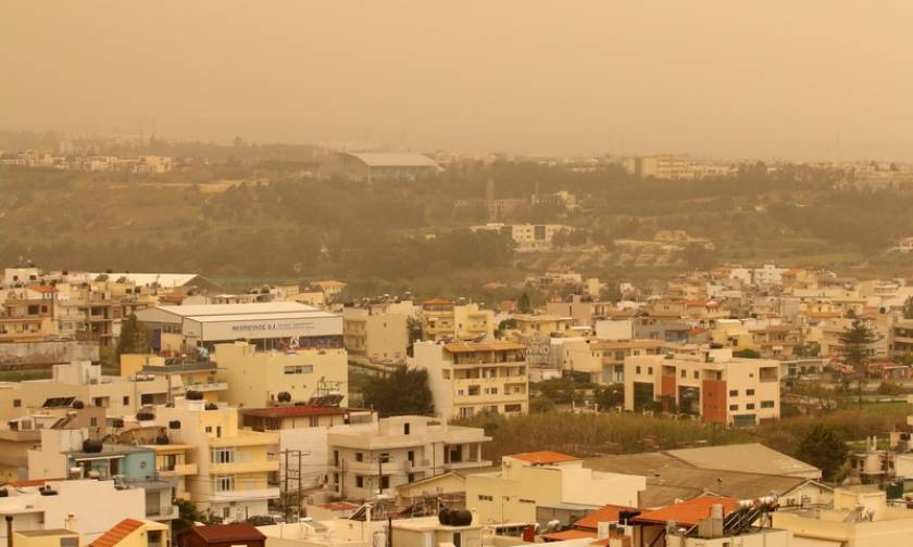 Με συννεφιά και σκόνη από την Αφρική ο καιρός της Πέμπτης (pics)