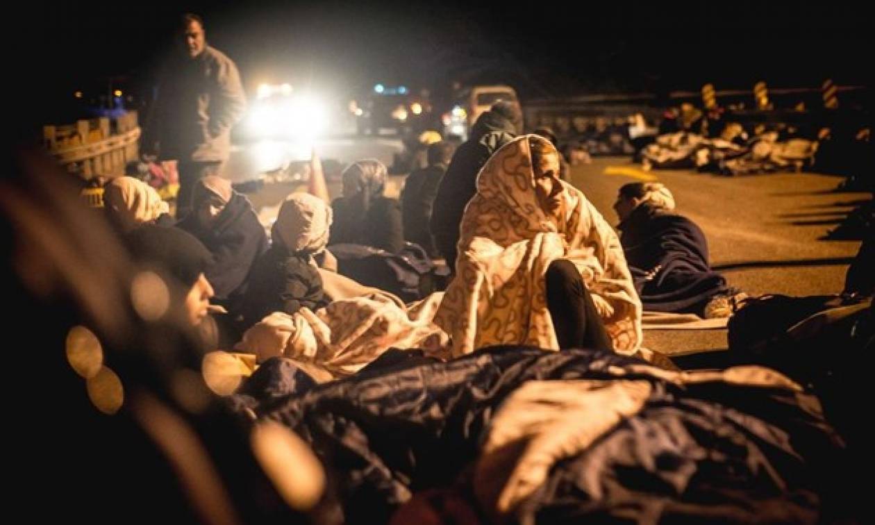Λάρισα: Σε άλλο καταυλισμό θα μεταφερθούν οι πρόσφυγες που έκλεισαν την Εθνική Οδό