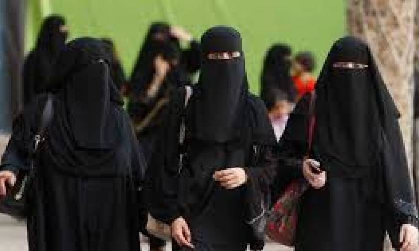 Σαουδική Αραβία: Οι άνδρες επιτρέπεται βάσει νόμου να φάνε τις γυναίκες τους αν είναι πεινασμένοι!