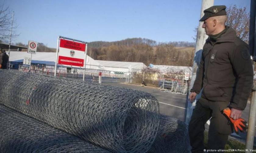 Ιταλικά «πυρά» κατά της Αυστρίας για την ανέγερση φράχτη στα εσωτερικά σύνορα της Σένγκεν (Vid)
