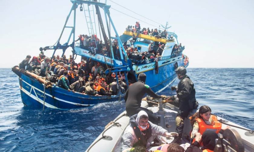 Διάσωση 2.154 μεταναστών σε λιγότερο από ένα εικοσιτετράωρο στην Ιταλία (Vid)