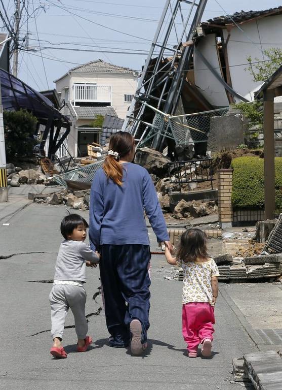 Ιαπωνία - Τουλάχιστον εννέα νεκροί από το σεισμό των 6,5 Ρίχτερ