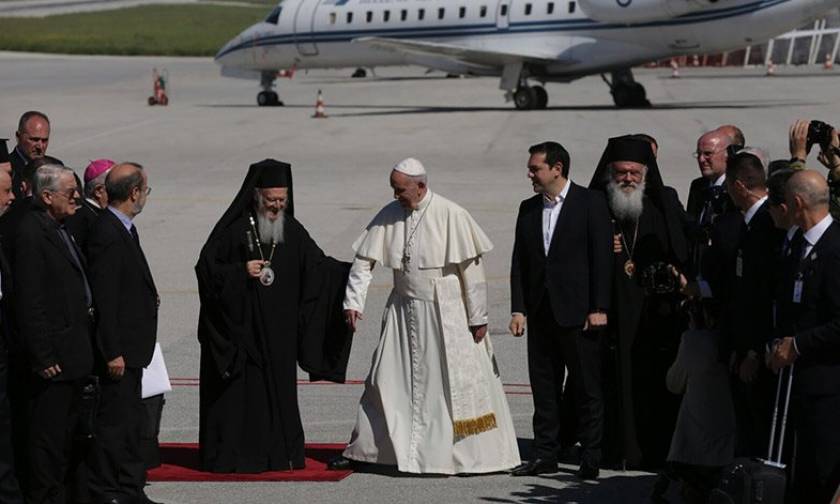 Επίσκεψη Πάπα - Τσίπρας σε Ποντίφικα: «Η Μυτιλήνη σηκώνει το βάρος ολόκληρης της Ευρώπης»
