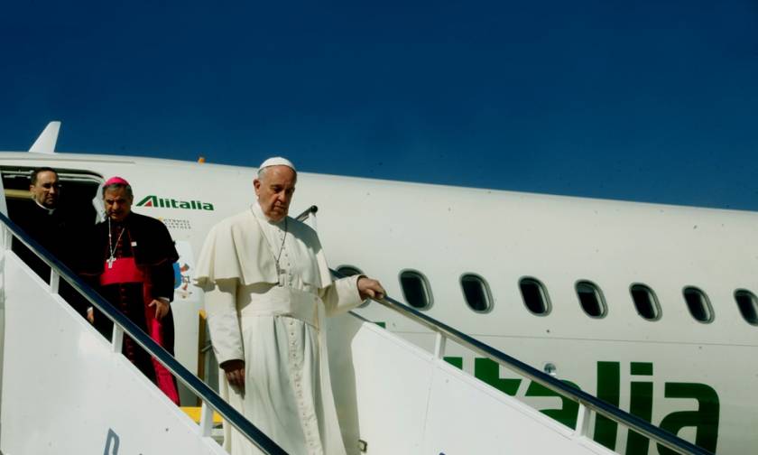 Επίσκεψη Πάπα στη Μυτιλήνη - Το μήνυμα του Ποντίφικα: «Οι πρόσφυγες δεν είναι αριθμοί»