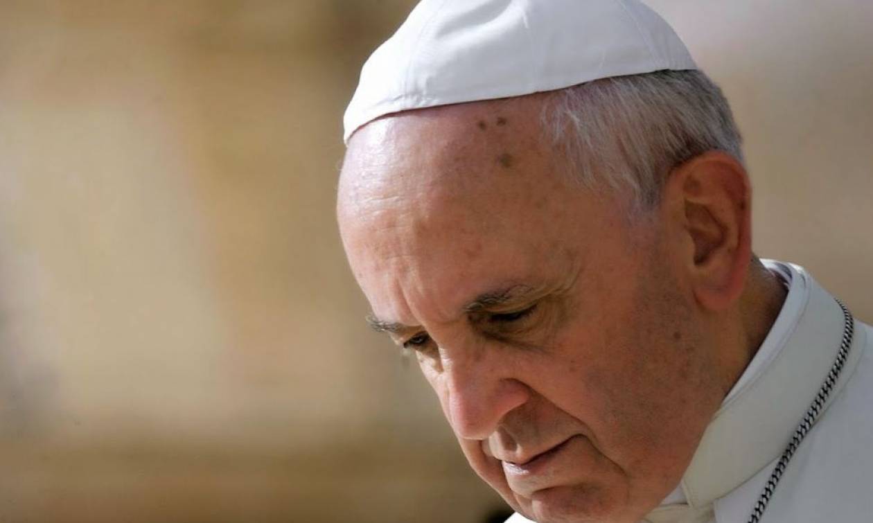 Επίσκεψη Πάπα στη Μυτιλήνη: Η προσευχή του Ποντίφικα για τους πρόσφυγες